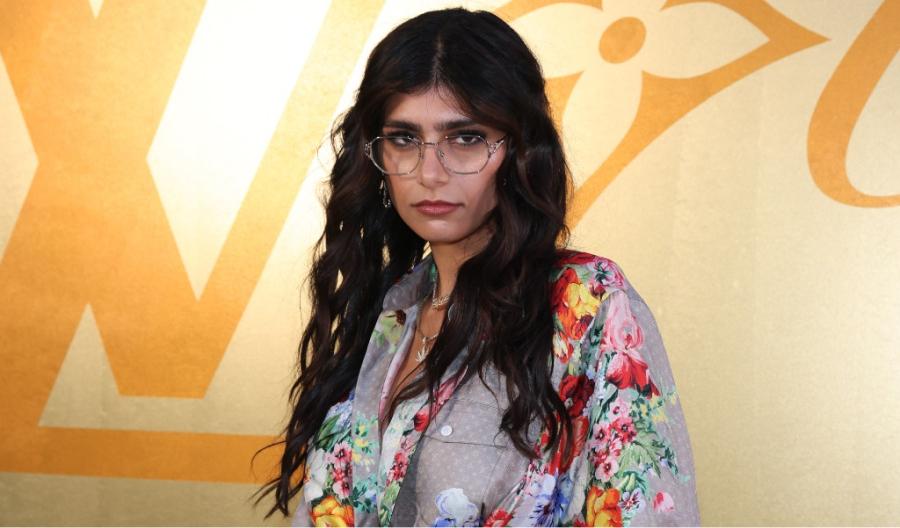 Mia Khalifa.