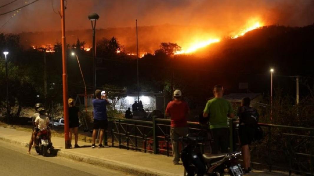 Qué pena podría recibir el joven que causó los incendios forestales en Córdoba