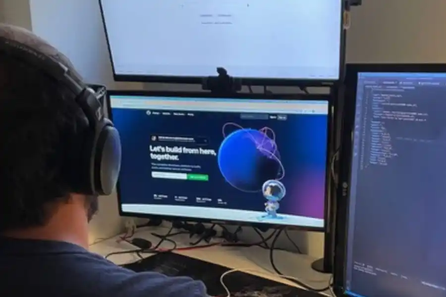 Seis plataformas donde conseguir trabajo remoto con sueldo en dólares