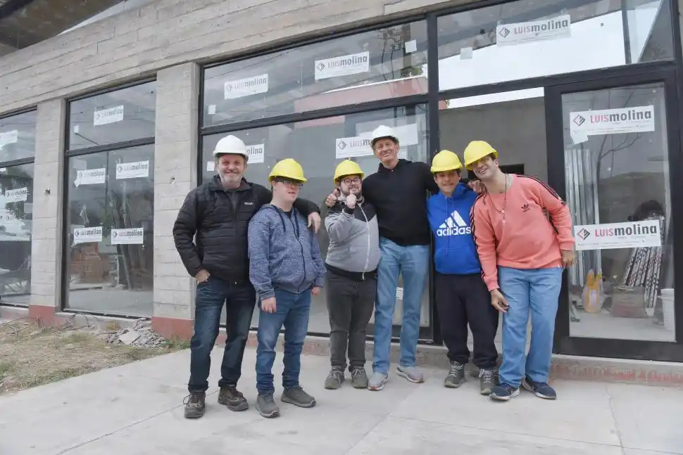 PROYECCIONES. Así se verá el bar una vez que las obras terminen, en algunos meses más.