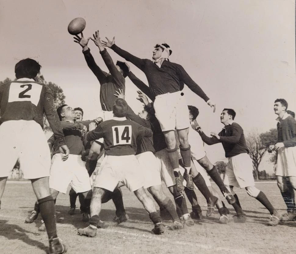PRIMEROS ENCUENTROS. Primeros partidos de rugby en Tucumán 1944.  la gaceta / fotos de archivo