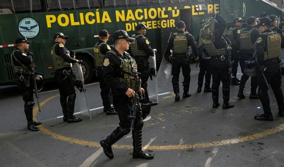 Perú recibe a Argentina en “estado de emergencia”