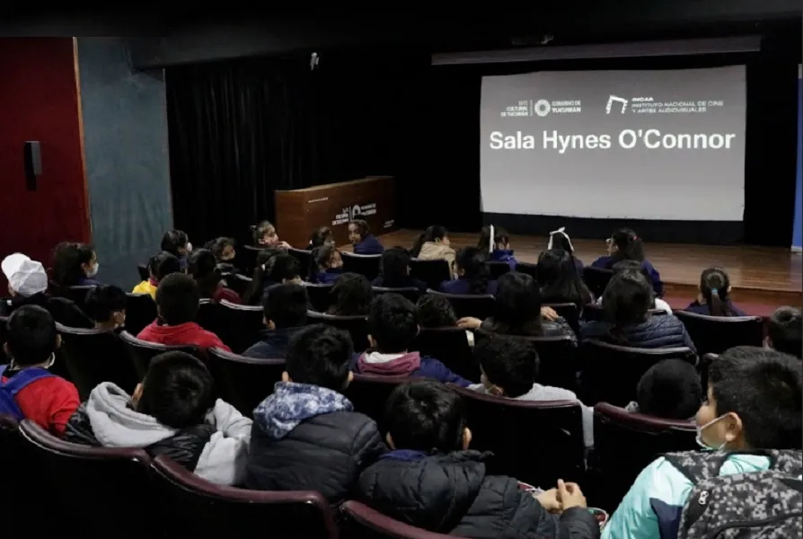 Tucumán contará con la primera sala inclusiva de cine destinada a la comunidad hipoacúsica