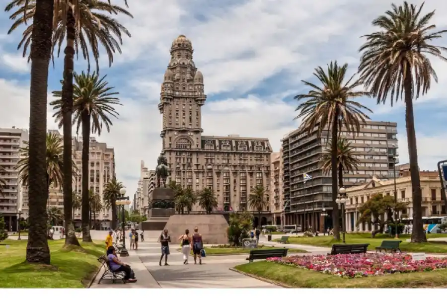 El gobierno de Uruguay ofrece importantes descuentos a los argentinos que visiten el país.