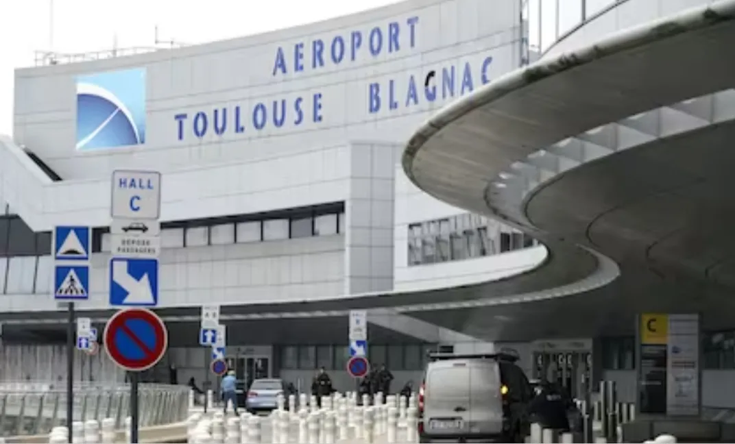 En Francia evacuaron seis aeropuertos por amenazas de bomba y aumentaron las medidas de seguridad