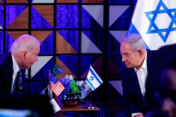 Biden se reunió con Netanyahu y avaló la versión israelí sobre el ataque contra un hospital en Gaza