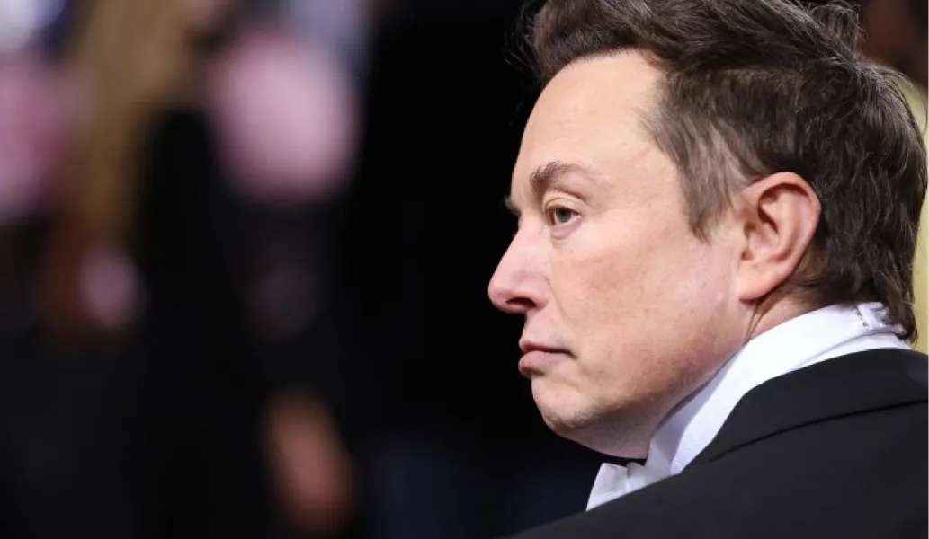 Elon Musk no parece estar satisfecho con las recaudaciones que logró con Twitter hasta el momento.