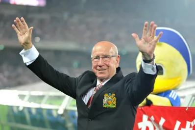 Falleció Bobby Charlton, la máxima leyenda del fútbol inglés