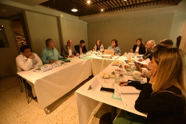 “Muchos profesionales de la salud emigran a otros países”