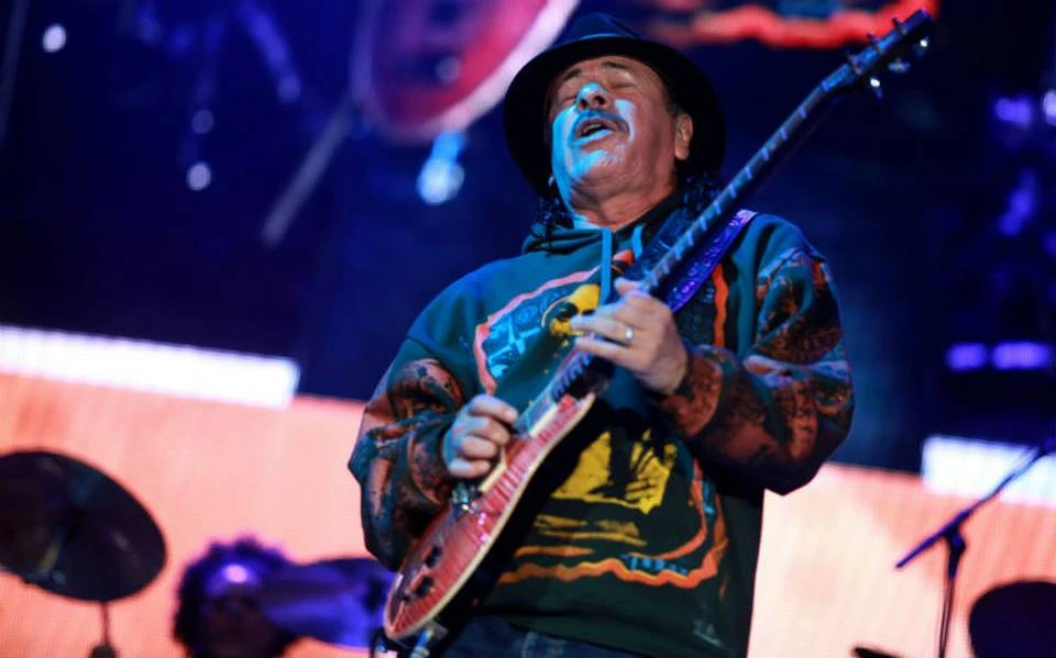 UN SHOW INTERNACIONAL. El mexicano Santana fue el primero de los grandes rockeros que encaró una gira por países latinoamericanos.
