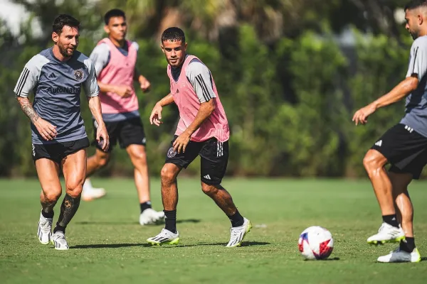 El paso de Messi por Inter Miami: cantos, consejos a compañeros y hasta regalos