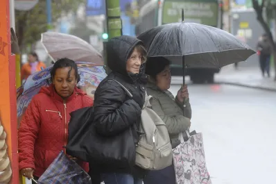 Preparate porque las lluvias llegaron para quedarse sobre Tucumán