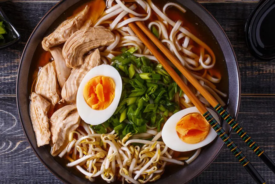 Cómo preparar tu propio ramen: la sopa japonesa de fideos
