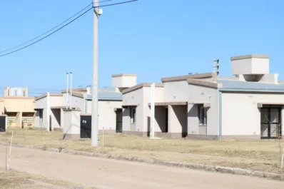 Alertan por estafas en la venta de carpetas “truchas” de barrios del IPV