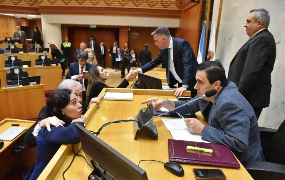 Jaldo: “Trabajaré codo a codo con los poderes Legislativo y Judicial”