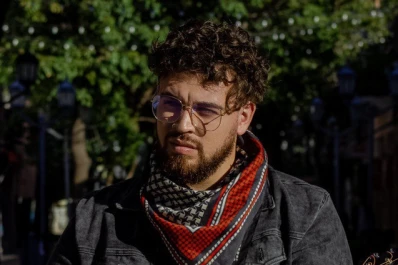 “A Tucumán he vuelto”: Agustín Isasmendi presenta sus canciones