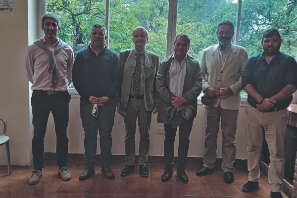 Un funcionario alemán conoció cultivos y habló con productores locales