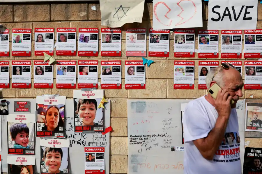 El ejército israelí avanza sobre Gaza con el objetivo de atacar a Hamas y liberar rehenes