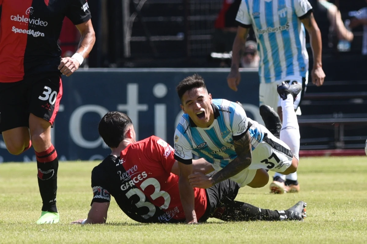 Coronel sufre la dura caída. Atlético Tucumán perdió un duelo clave en Santa Fe.