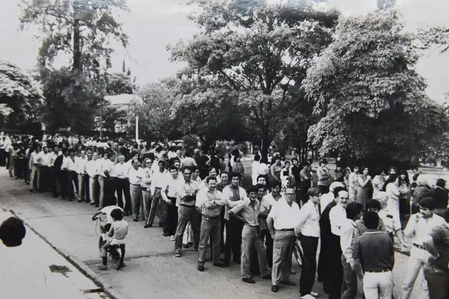 Se registraron las cifras más altas de participación en la historia argentina: más del 85% del padrón electoral.