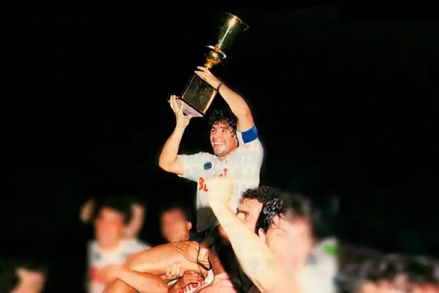 Los hitos deportivos más importantes de Maradona