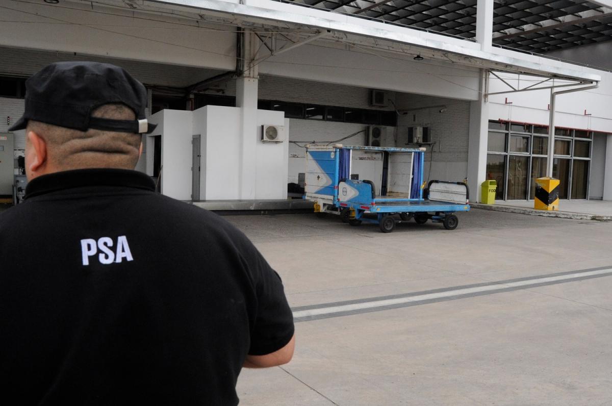 Simulacro en el aeropuerto de Tucumán: detectaron y detonaron un artefacto explosivo