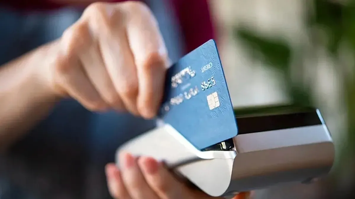El saldo impago de las tarjetas de crédito es ahora más caro