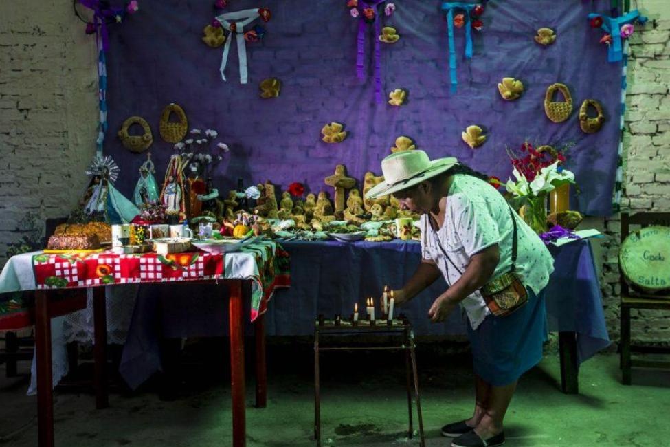Día de los muertos: ¿cómo son los ritos y celebraciones más curiosas del norte argentino?