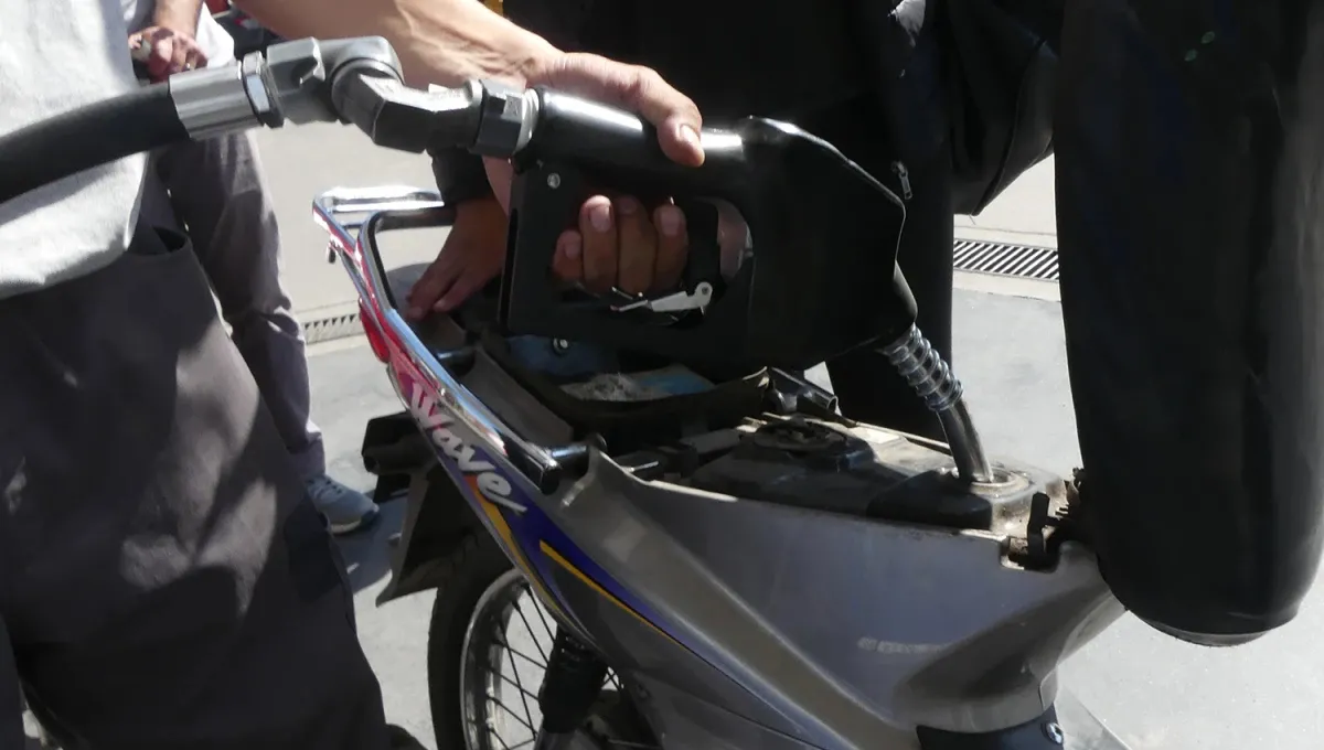 Tanque lleno: lanzan un sitio para conocer en tiempo real qué estaciones cuentan con combustible