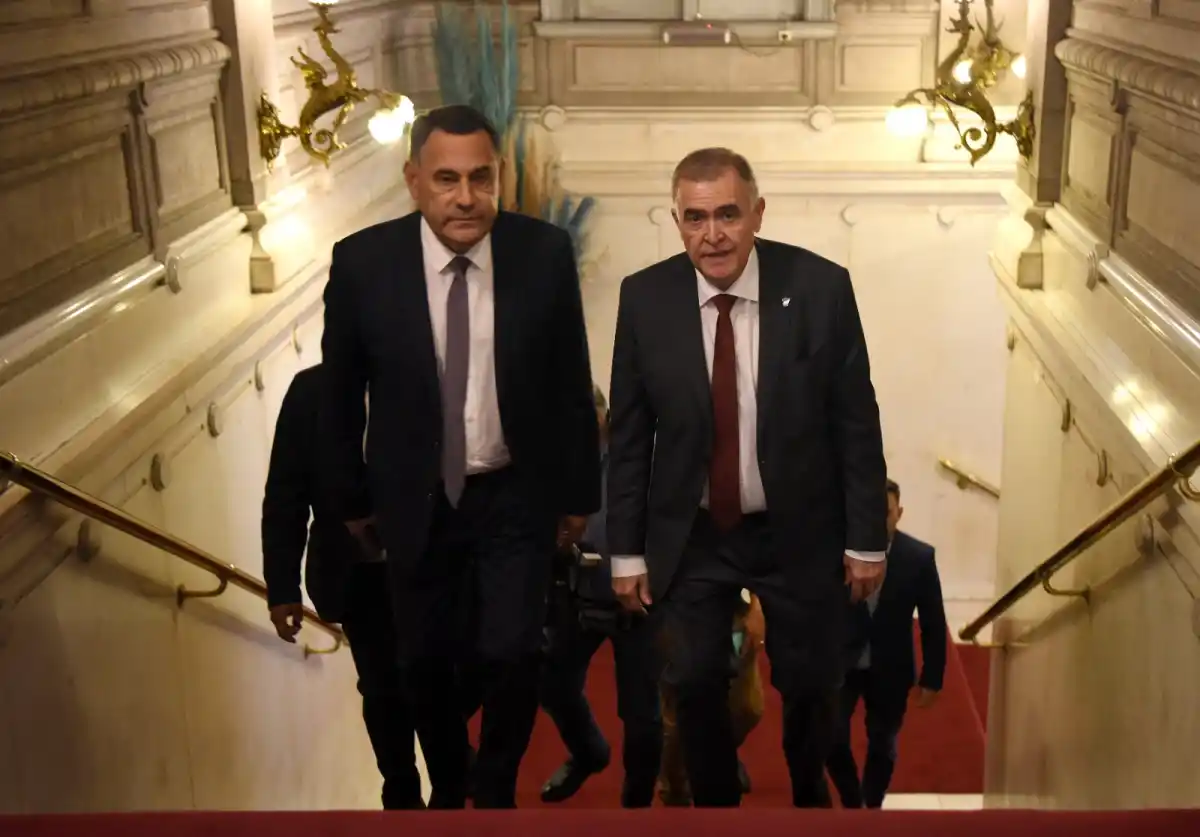 EN LA CASA DE GOBIERNO. El titular del PE, Osvaldo Jaldo, y su ministro de Gobierno y Justicia, Regino Amado. Foto de LA GACETA Por José Nuno