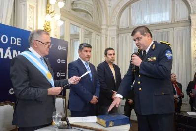 Jaldo, en la jura de los jefes de la Policía: Tienen que ser el ejemplo y acompañar a los efectivos