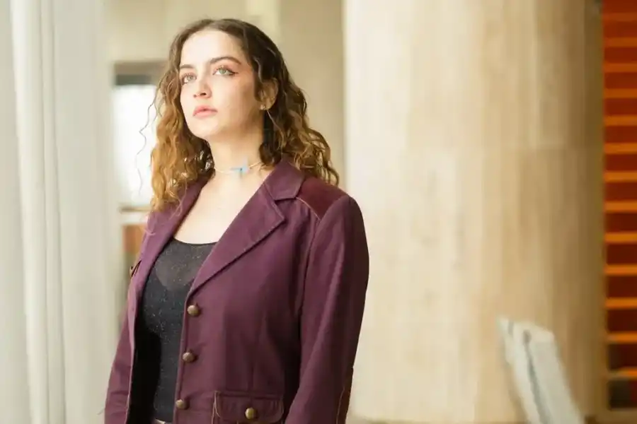 Miranda tiene 22 años y deleita con increíbles personajes en el teatro.