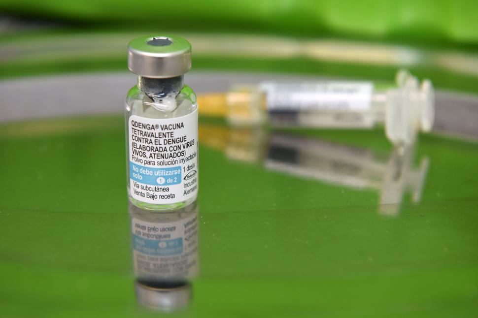 Ya se aplica la vacuna contra el dengue en Tucumán
