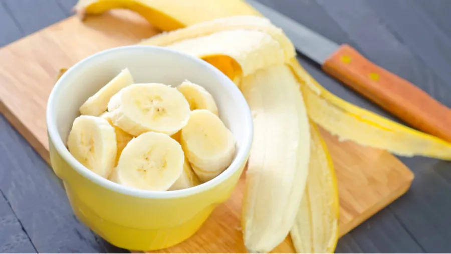 La banana tiene múltiples beneficios para la salud