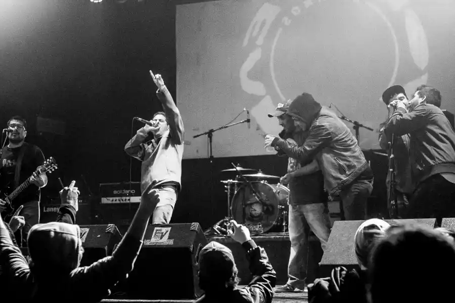 Cierra sus puertas el Robert Nesta: se despide la cancha del rock