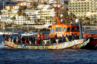 Crisis migratoria: más de 500 personas fueron rescatadas frente a las costas de las Islas Canarias