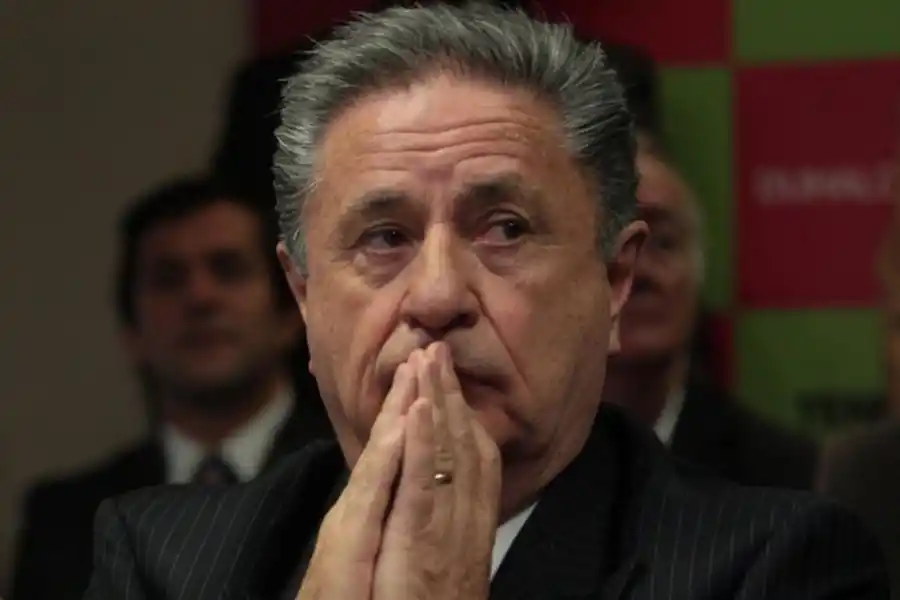 Desde el tren bala hasta la aeroisla: promesas presidenciales jamás cumplidas en los pasados 40 años