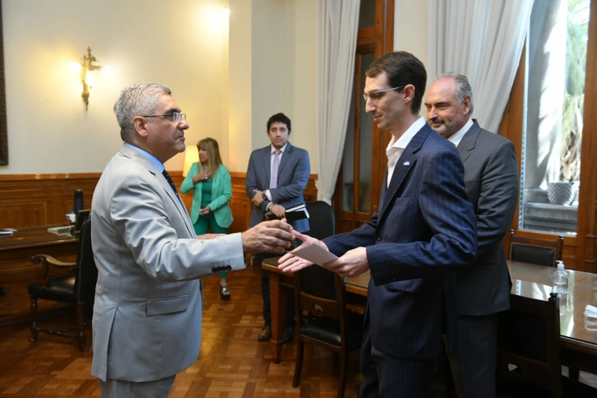 Maximiliano Martínez Márquez asumió como nuevo director ejecutivo del IDEP Tucumán