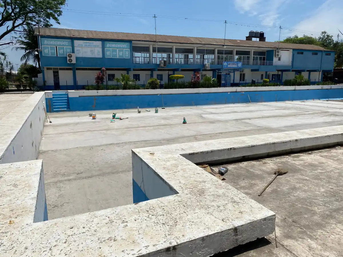 PILETA. Jemio advirtió que los trabajos estarán listos para el inicio de la temporada. FOTO: LA GACETA DANIEL CORONEL