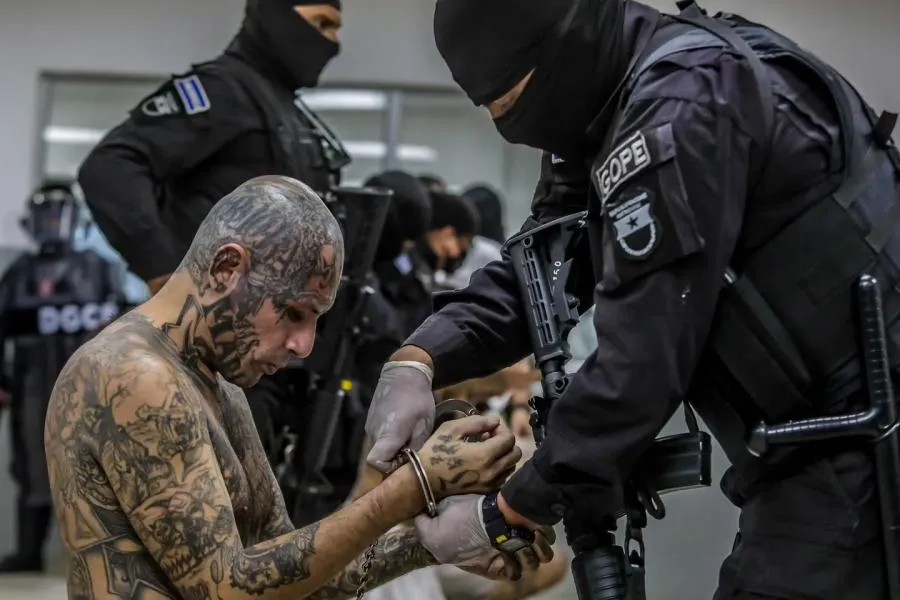 Guerra contra las pandillas: El Salvador prorrogó por vigésima vez el régimen de excepción