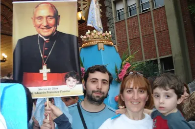 La increíble recuperación de un bebé que aspiró purpurina: la historia detrás del milagro de Eduardo Pironio