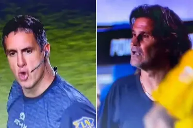 Rubén Insúa y el árbitro Pablo Echavarría protagonizaron un duro cruce: “Andá a vender humo”