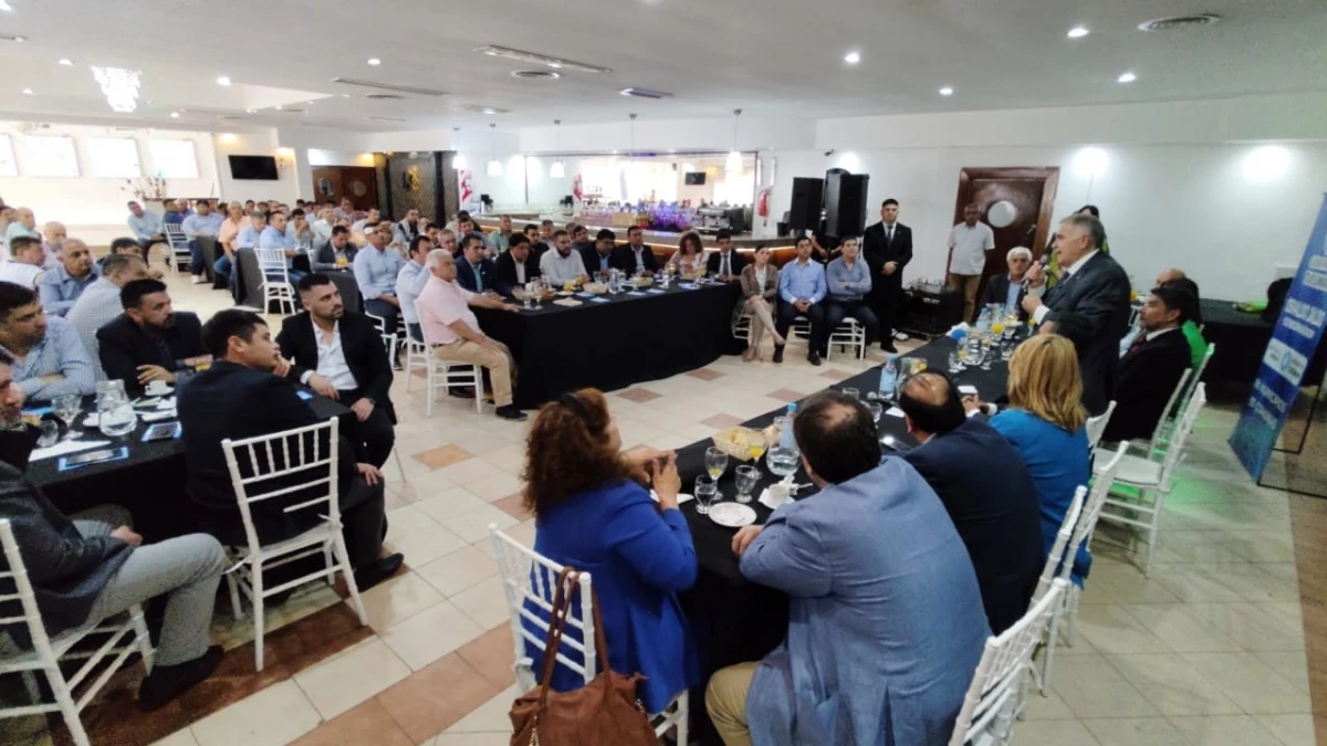Encuentro de Jaldo con los delegados comunales. FOTO COMUNICACIÓN PÚBLICA