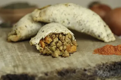 Cómo hacer empanadas saludables y parecidas a las originales: la receta con soja texturizada