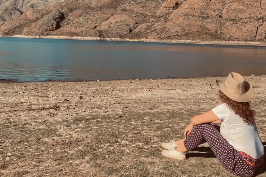 Vacaciones 2023/24: Laguna de Brealito, el paradisíaco espejo de agua en los Valles Calchaquíes