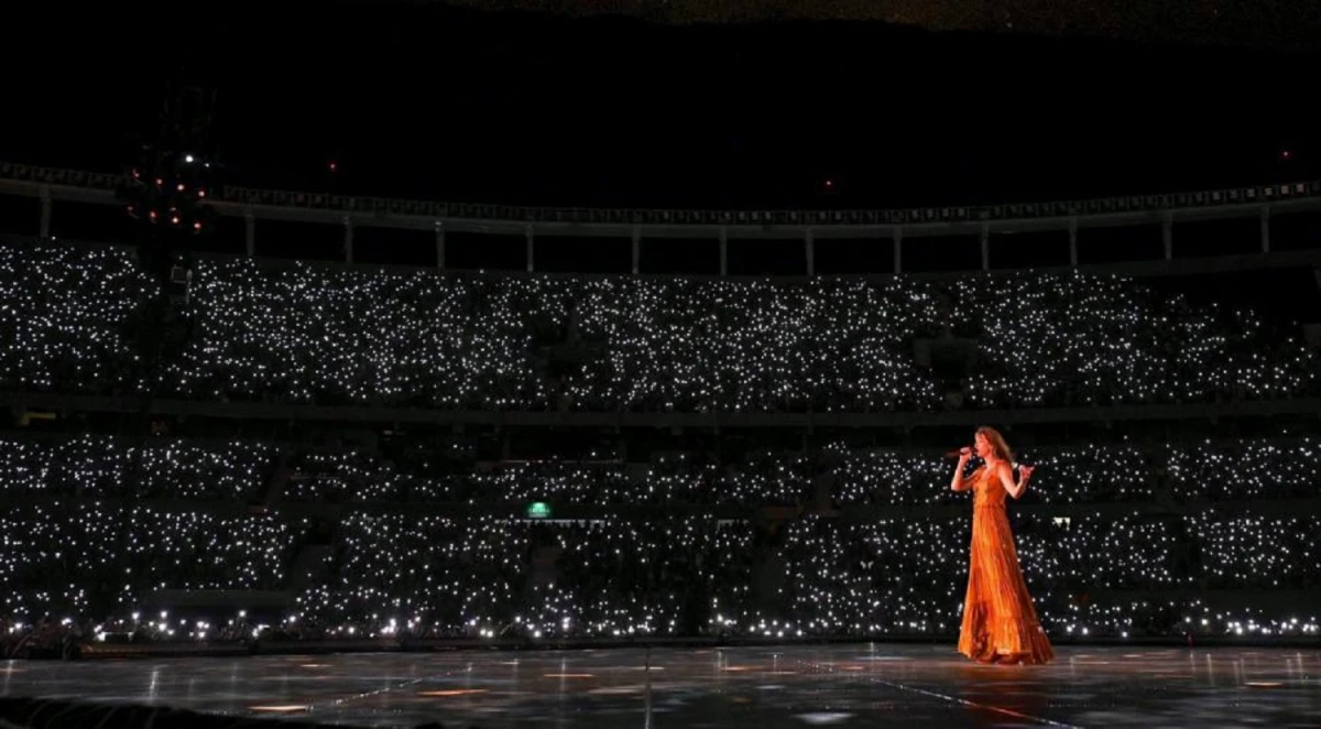 ESTADIO COLMADO. Anoche tuvo lugar la última de las presentaciones de Taylor Swift en el Monumental. FOTOS DE VERONICA LEIVA Y @TayUpdatesARG