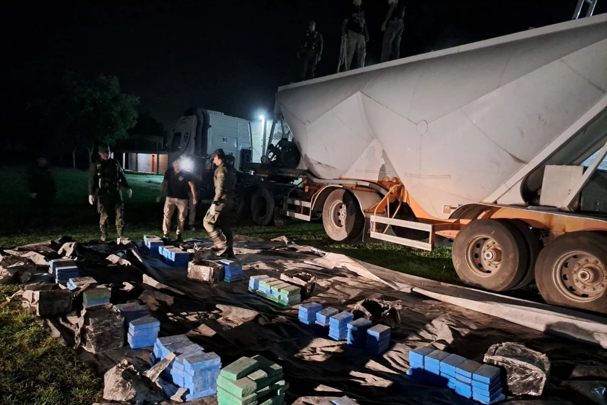 Descubren más de 400 kilos de cocaína en el límite entre Tucumán y Santiago del Estero