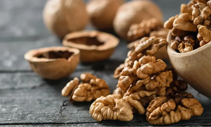 Vida sana: cuáles son los beneficios de comer nueces todos los días