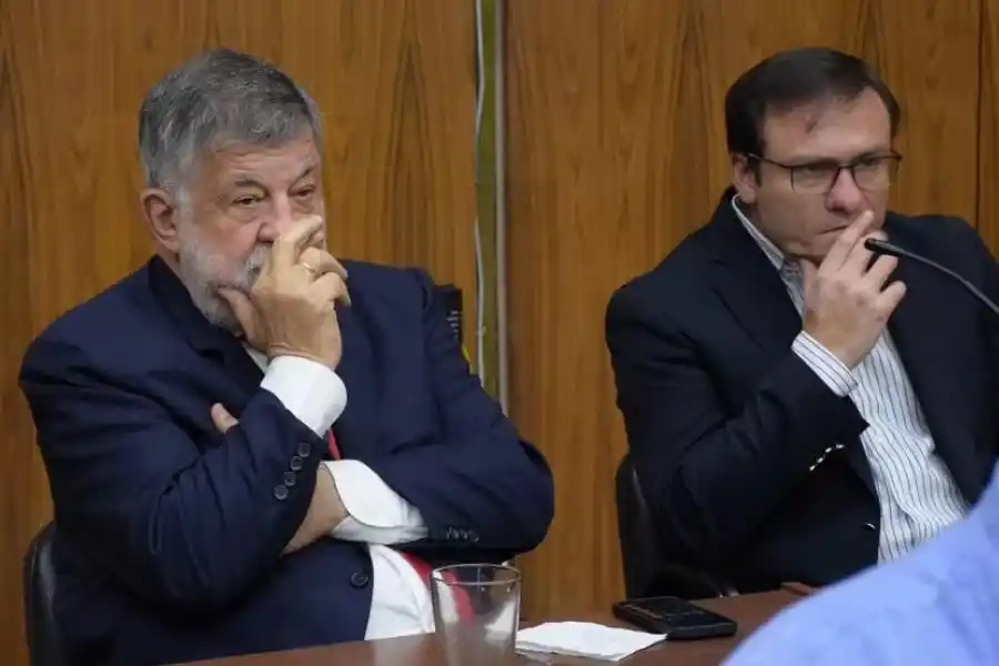 Funcionarios de Santiago del Estero hicieron una denuncia por la mortandad de peces