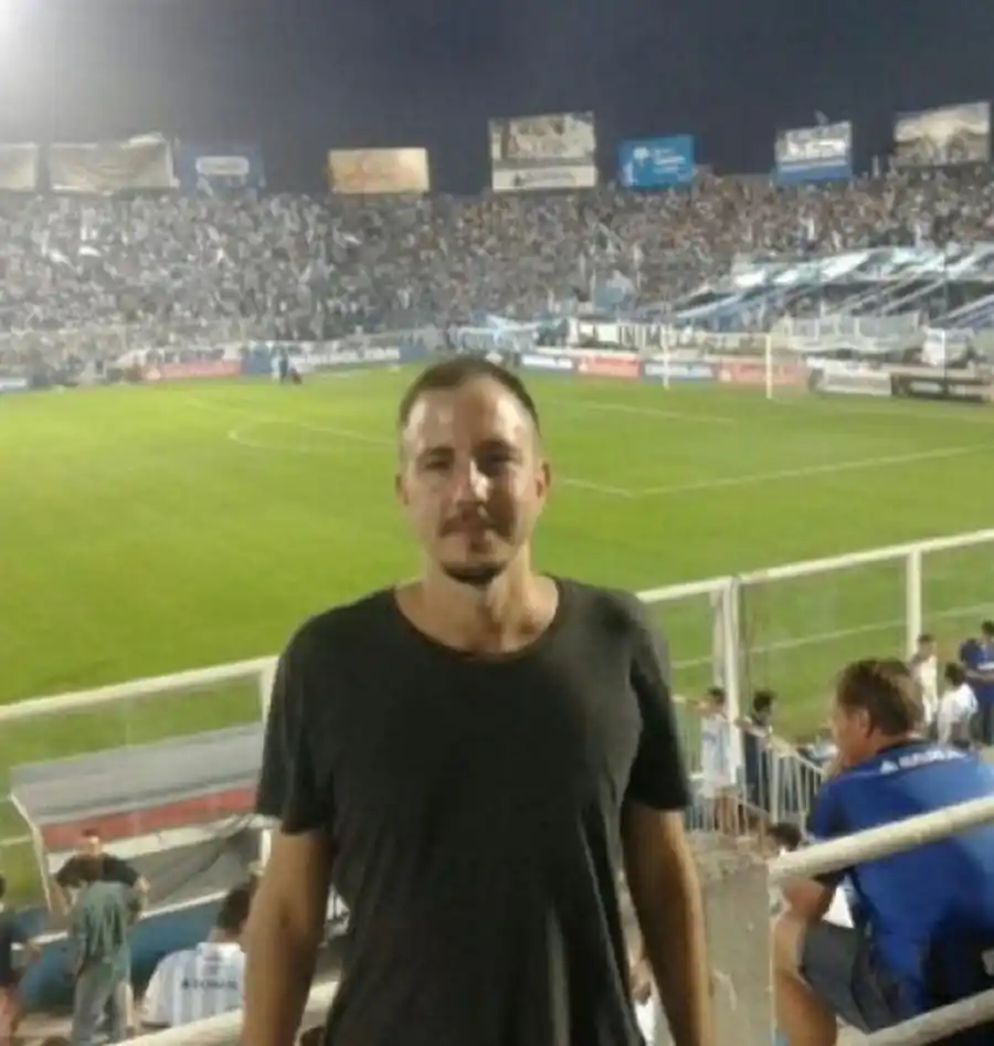 EN TUCUMÁN. Droznes no se perdió el debut copero de Atlético, estuvo presente en el 2-2 con El Nacional.